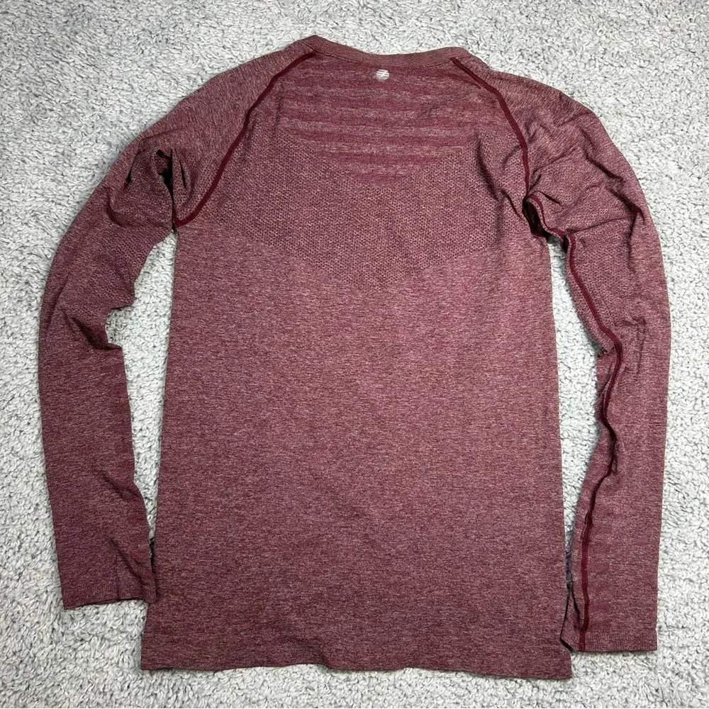 Zella Shirt Womens Medium Long Sleeve Crewneck Fitted Athletic Top Stretch Fit